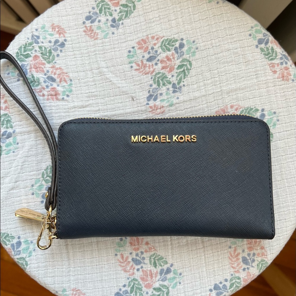 NWT Michael Kors Jetset wallet in navy - Picture 2 of 13